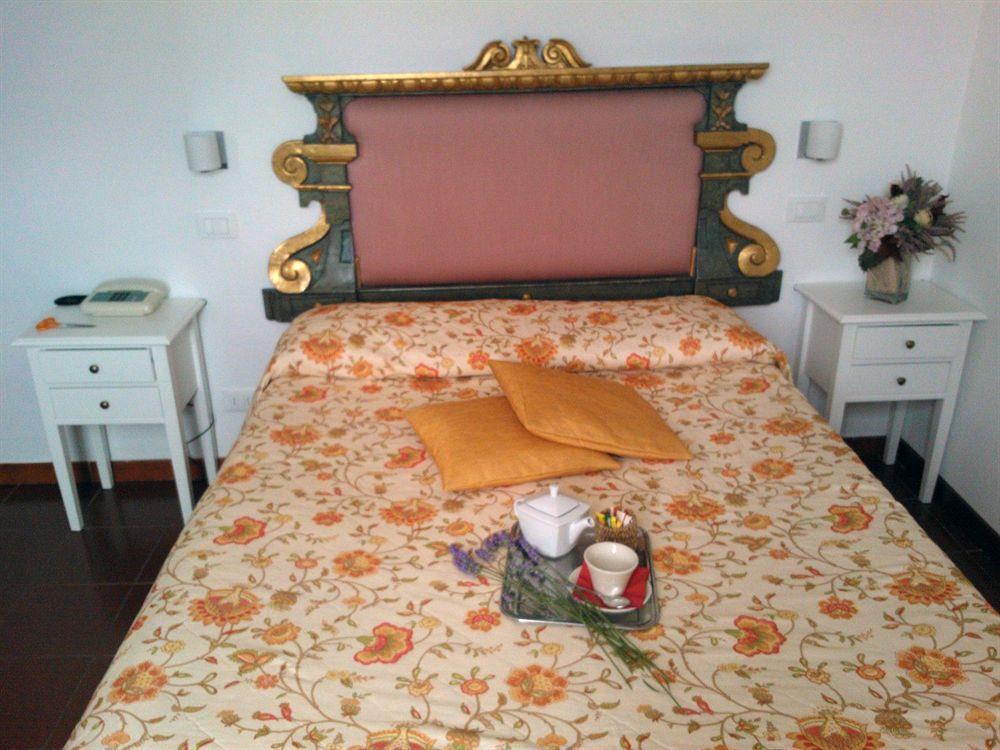 Hotel Porta Romana Di Luce Hotels Siena Buitenkant foto