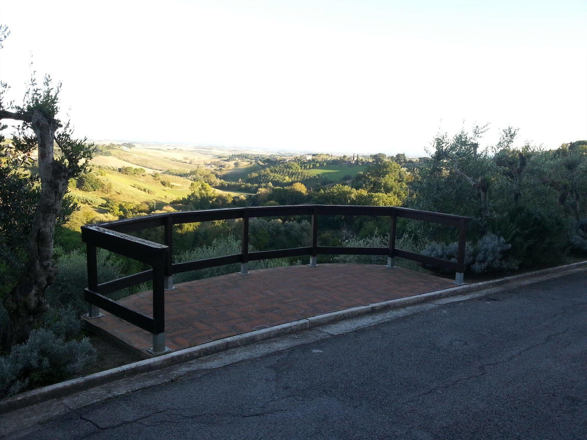 Hotel Porta Romana Di Luce Hotels Siena Buitenkant foto